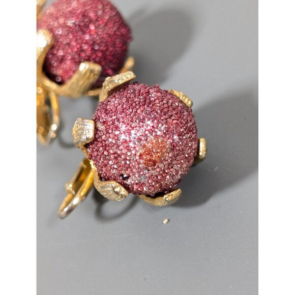 Vintage Raspberry Pink Sugared Round Clip On Earrings Gold Tone MCM Bold - Picture 7 of 9